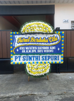 Papan Bunga Duka di Pematang Sidamanik